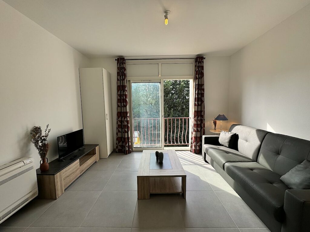 domaine-fenouillet-olive-location-saisonniere-maison-maloma