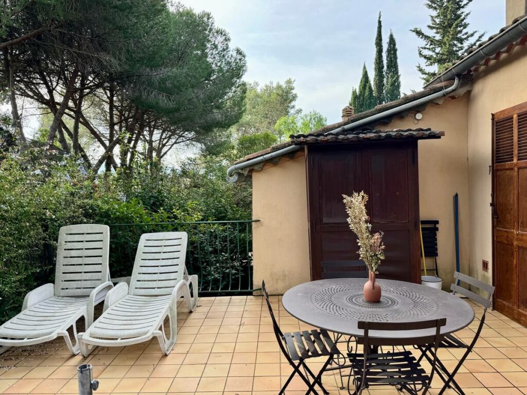 domaine-fenouillet-2401-location-saisonniere-maison-maloma