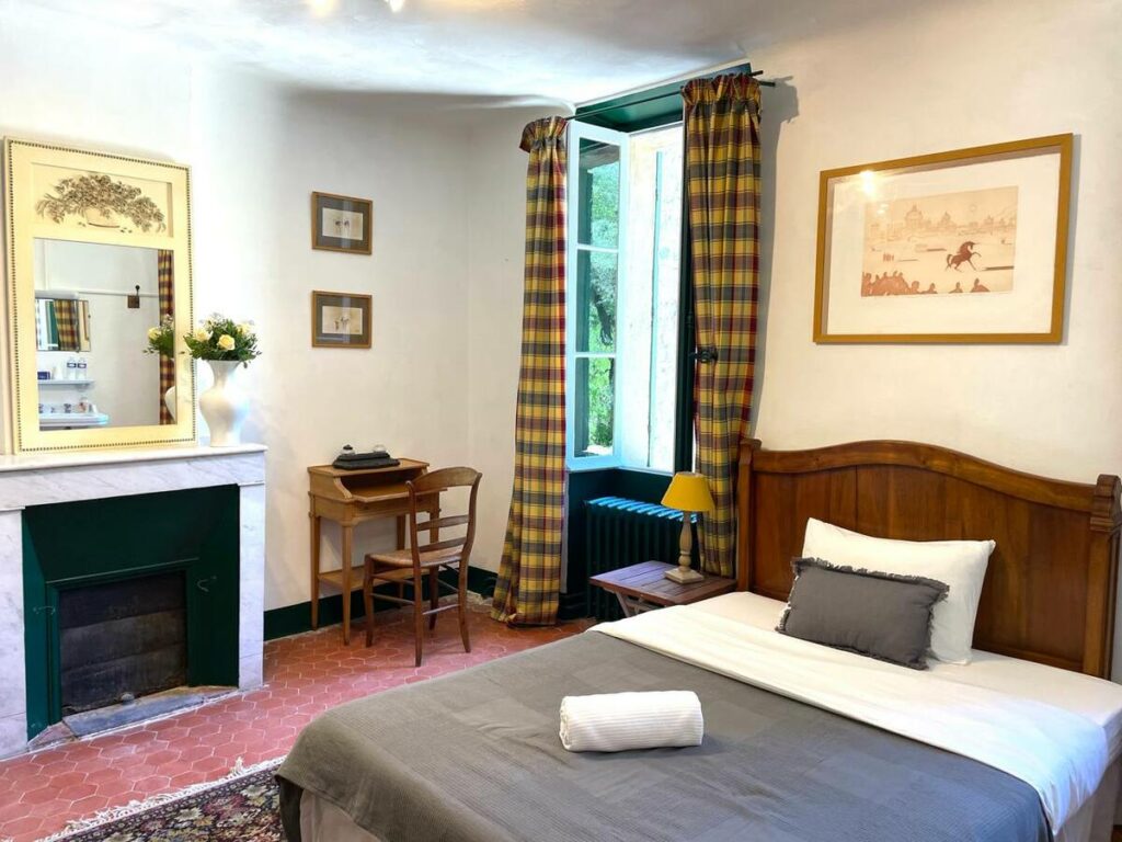 maison-maloma-location-saisonniere-villa-magdala-chambre-1